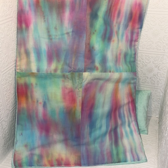 18” doll size tie dye & minky blanket, mattress & matching pillow - Picture 4 of 4